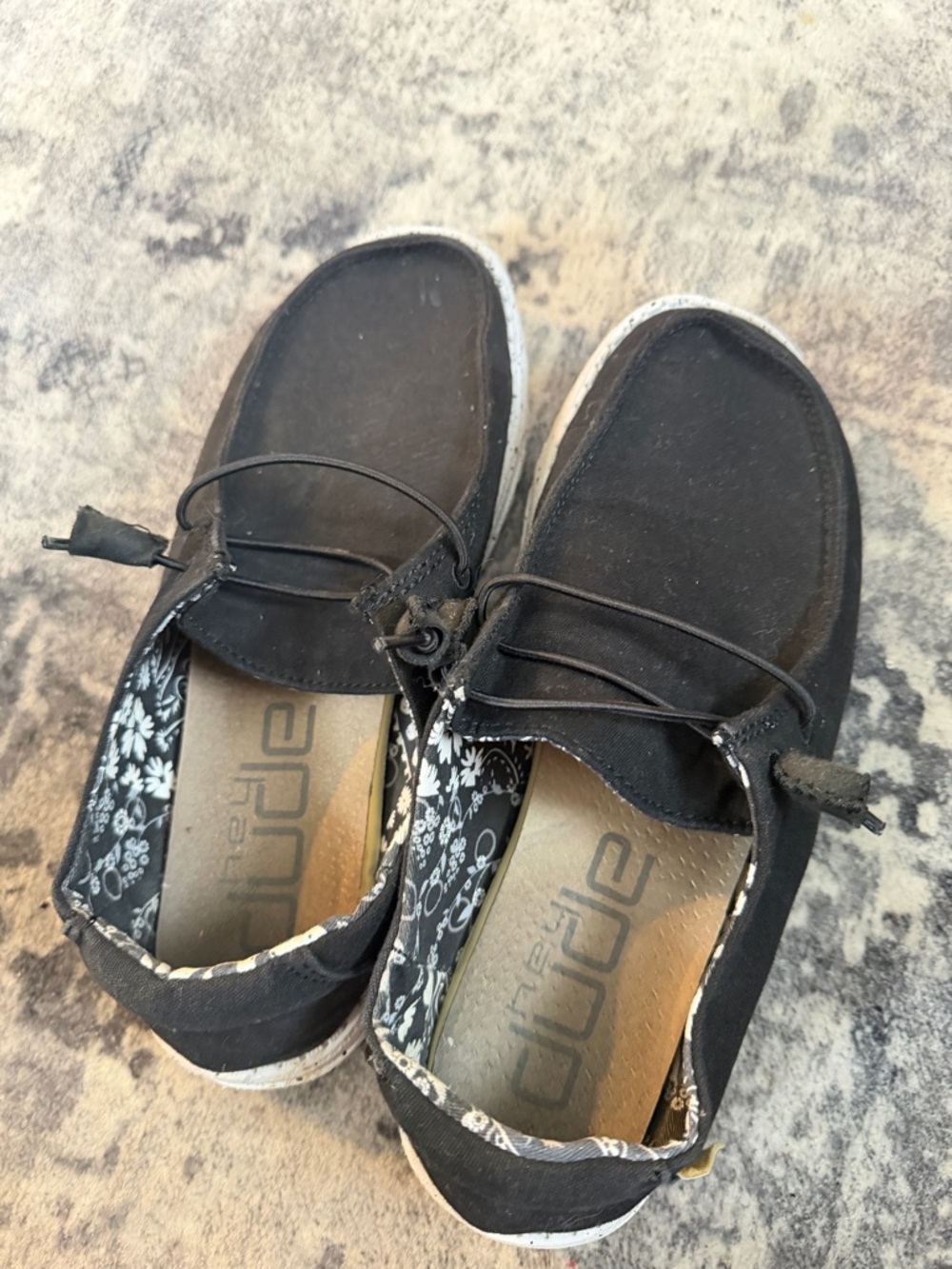 Women’s Hey Dude Shoes Wendy Basic - Picture 6 of 7